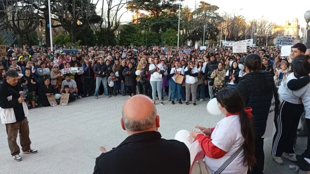 "Nos arruinó la vida": el desgarrador pedido de justicia del padre de Milagros Quenaipe