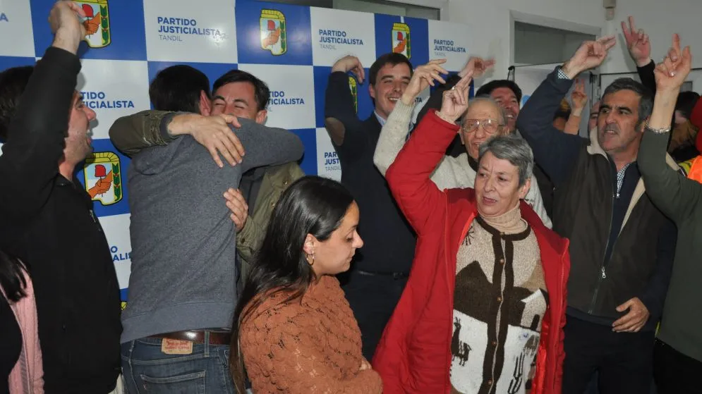 Iparraguirre: "Este triunfo debe ser para todo el Peronismo tandilense un punto de partida"