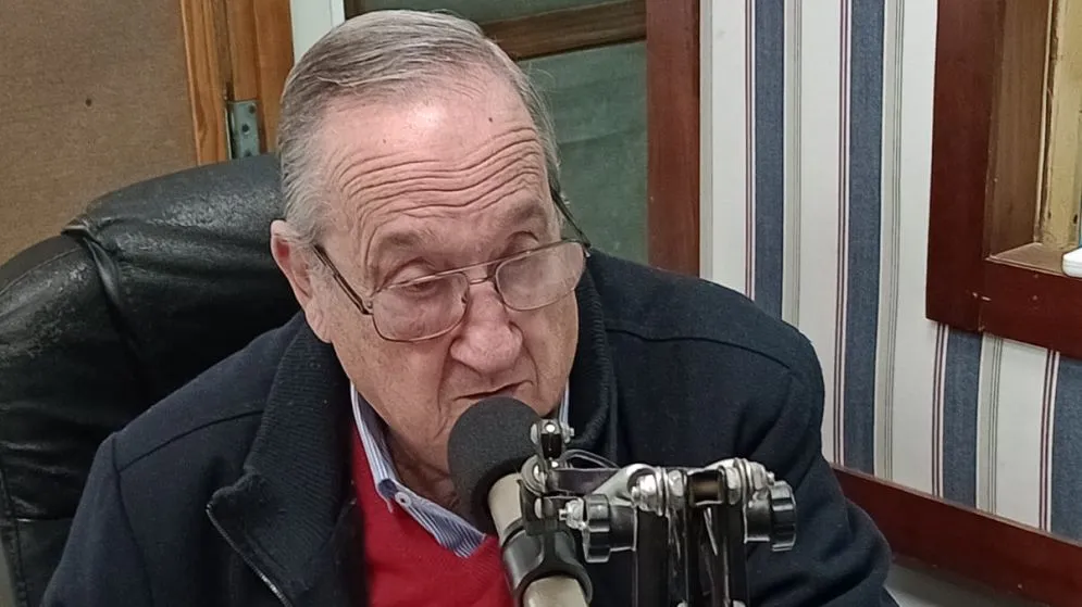"La gente tiene derecho a decir que estoy viejo o agotado, yo leo todo lo que dicen en las redes"