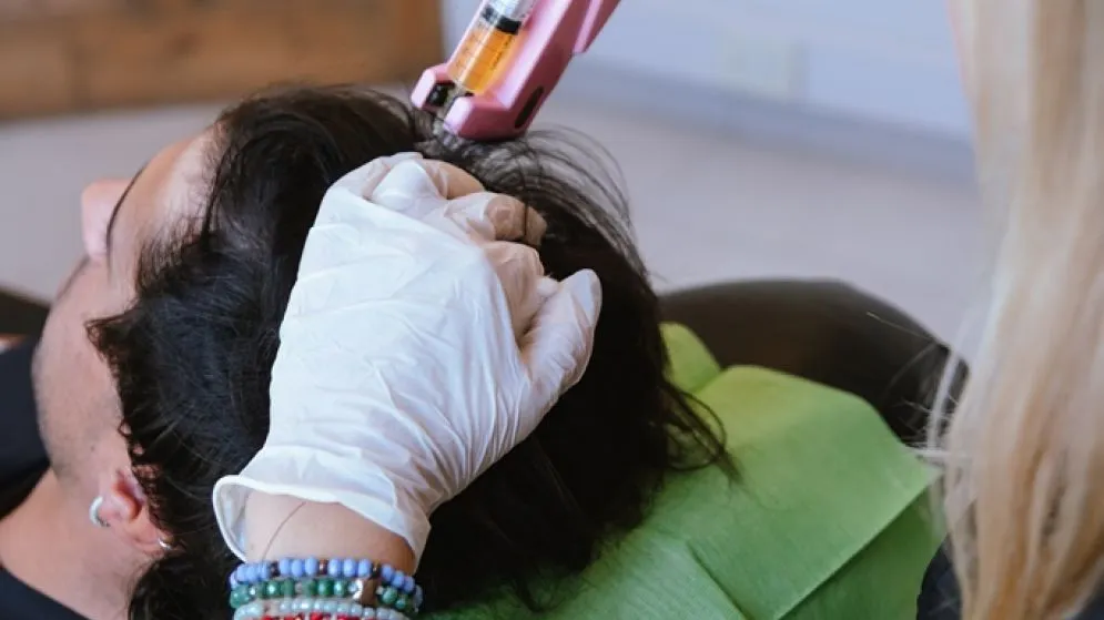 5 factores clave detrás de la caída del cabello (y cómo enfrentarlos)