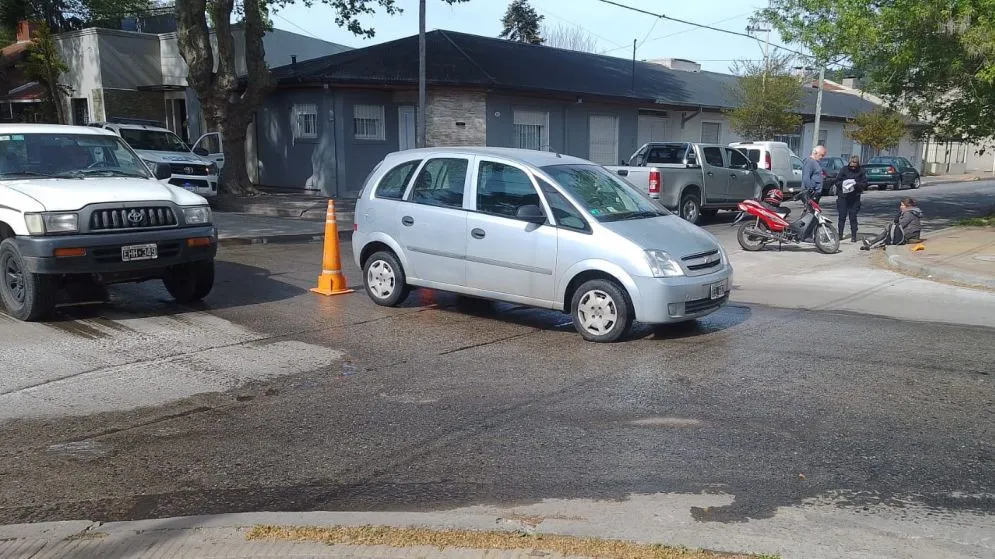 Choque en Chile y Richieri: una mujer trasladada tras el impacto