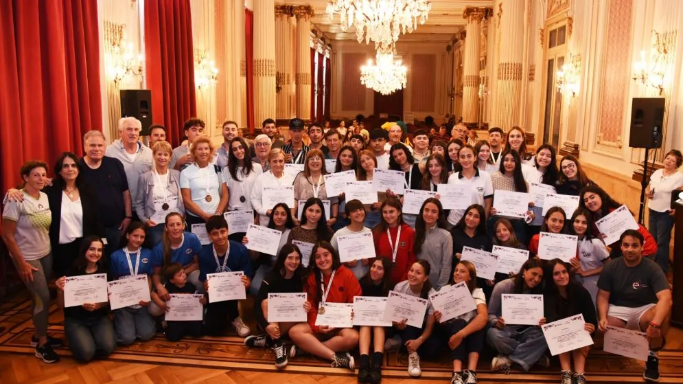 Se entregaron reconocimientos a los tandilenses que obtuvieron medallas 