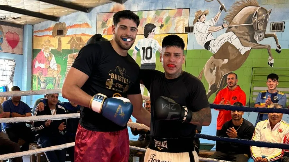 Exhibición de boxeo en la Unidad 37 Barker: una jornada de integración y formación