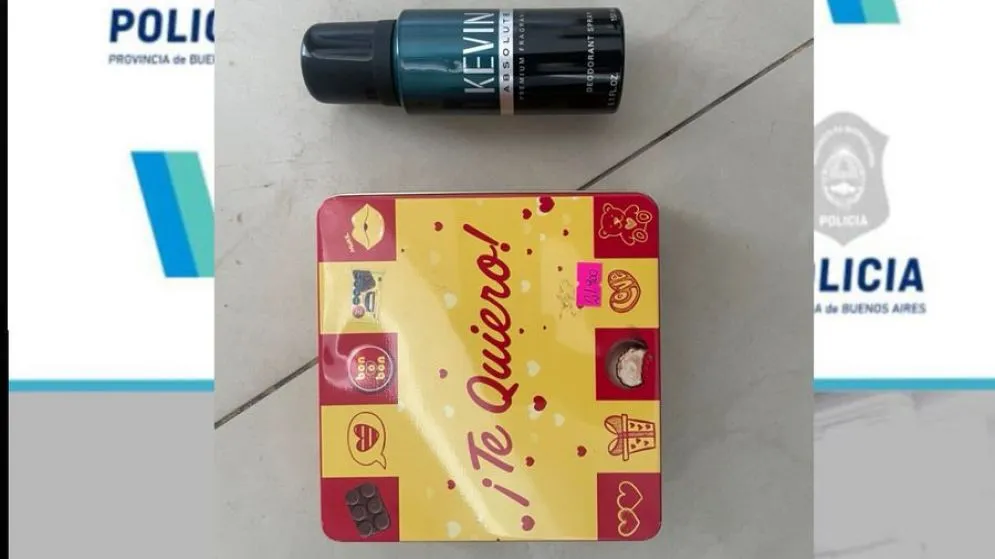 Aprehenden a dos hombres tras sustraer productos de un comercio