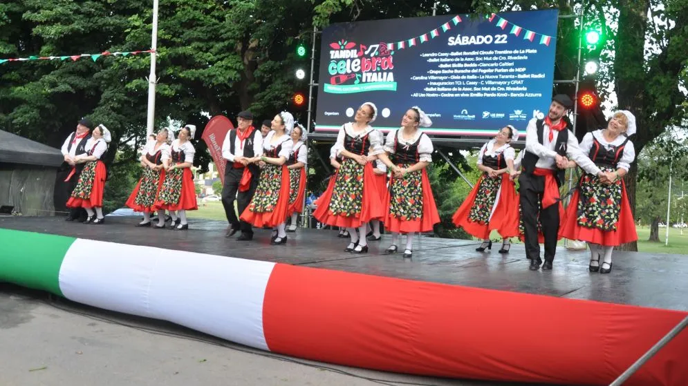 Comenzó el festival "Tandil Celebra Italia" en el Parque Independencia