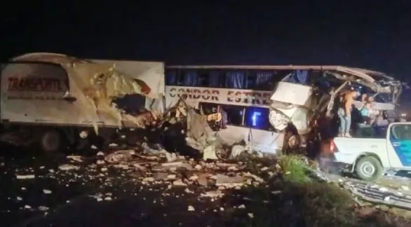 Violento choque en Ruta 3: al menos cuatro muertos y seis heridos de gravedad