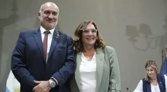 Aba y Spinello fueron reelegidos como Rector y Vicerrectora en UNICEN