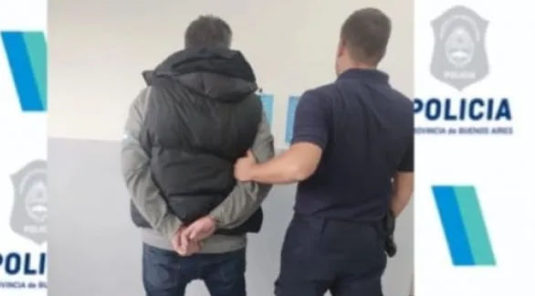 Intentó escaparse de la policía y lo detuvieron en Moreno y Del Valle