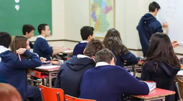 Provincia y CABA autorizaron la suba en cuotas a colegios privados para junio y julio