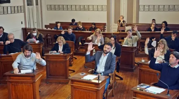 El Ejecutivo le pidió al Concejo "facultades" para resolver el cuadro tarifario de los micros