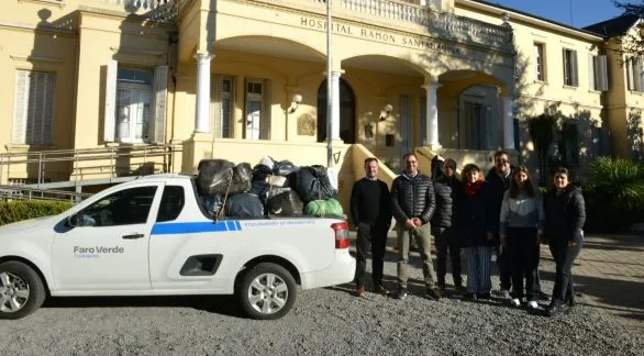 El Sistema Integrado de Salud recibió una importante donación de blancos de Fundación Faro Verde