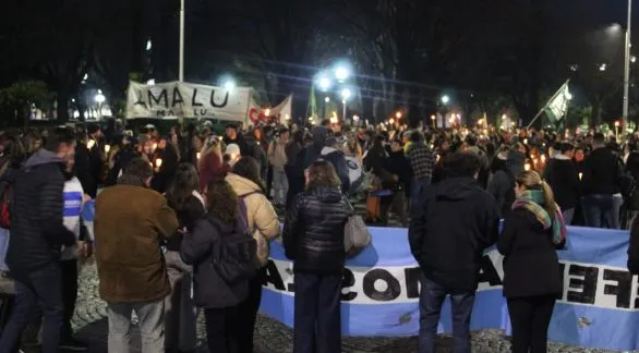 Firmas y movilización en Tandil para exigir una ley de financiamiento universitario