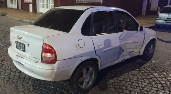 Chocaron dos vehículos en Montevideo y 4 de Abril