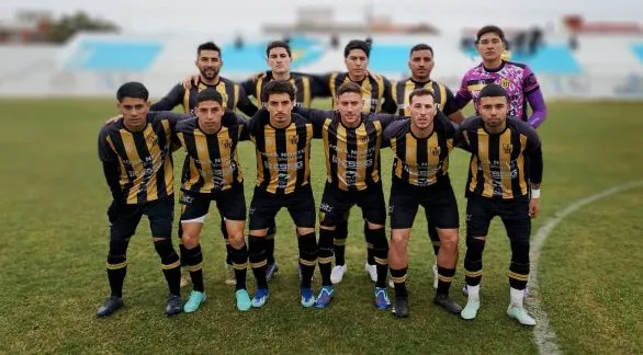 Santamarina no pasó del empate en Viedma y jugará la Reválida
