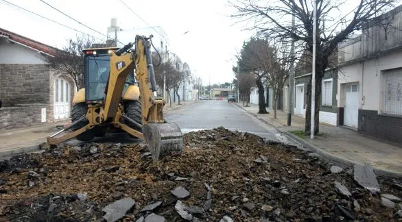 Continúan obras de infraestructura vial en diferentes sectores de la ciudad