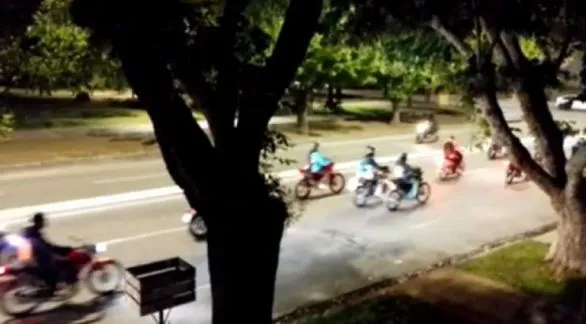 "Queremos soluciones concretas": vecinos del Parque Independencia reclaman por los ruidos de motos