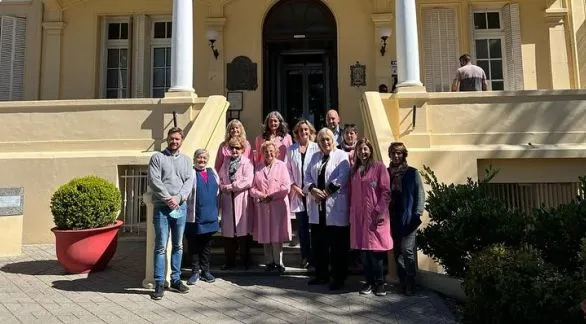 Rosadas Voluntarias organizan un nuevo Té Solidario para colaborar con el Hospital