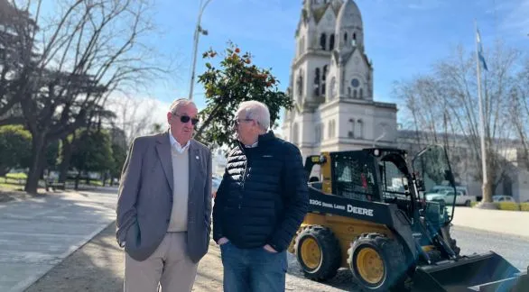 El Municipio adquirió maquinarias viales para el mantenimiento de calles y desagües