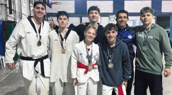 Taekwondo: destacada participación de tandilenses en Merlo