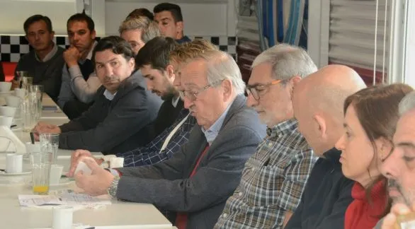 Lunghi convocó a un encuentro con referentes del sector para dialogar e intercambiar miradas