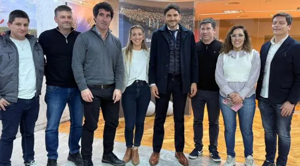 Maximiliano Pullaro recibió a Matías Civale junto a referentes de Somos Buenos Aires