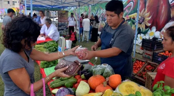El Mercado Alimenticio Barrial vuelve a la Plaza Ardiles 