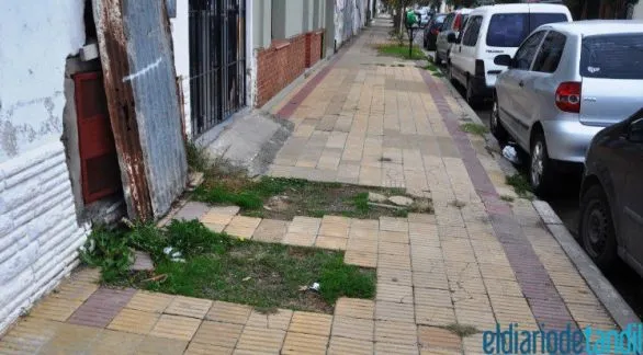 Méndez insiste con el mejoramiento de las veredas